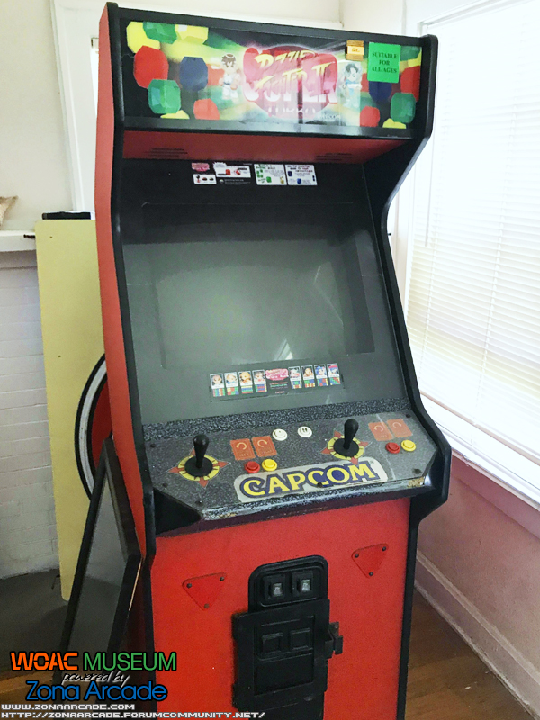 Super-Puzzle-Fighter-II-Turbo-Arcade-Cabinet-Bally-WOAC-Museum-Photo2