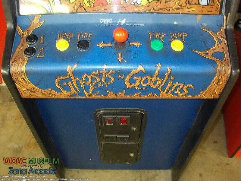 Ghosts-And-Goblins-Arcade-Cabinet-Bally-WOAC-Museum-Photo4