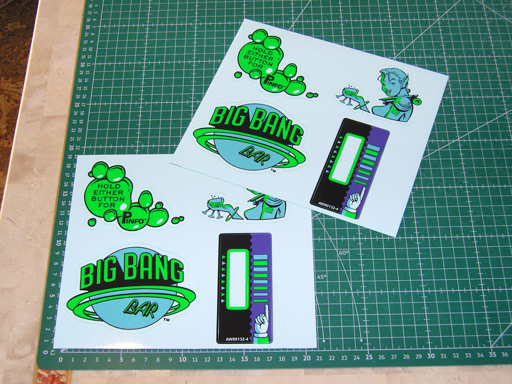 Big-Bang-Pinball-Aprons-Stickers-courantbenoit-print1