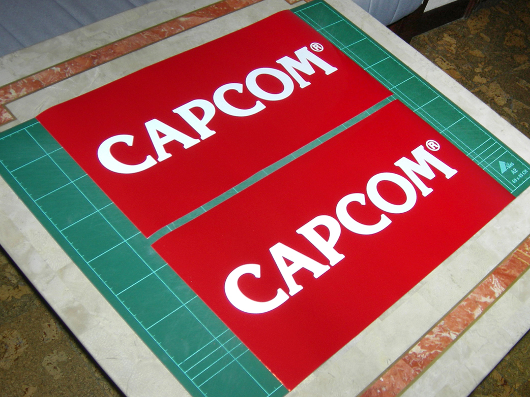Capcom-Red-Logo-side-Arts-print2