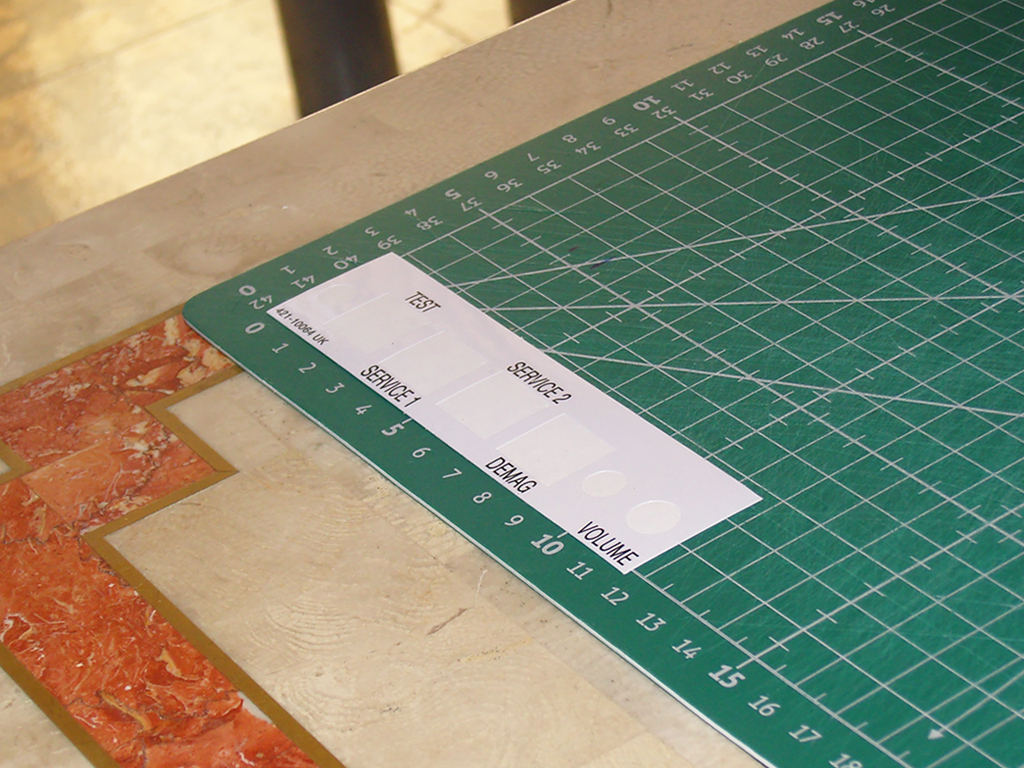 I-O-Control-Label-Sticker-421-10064-UK-print2