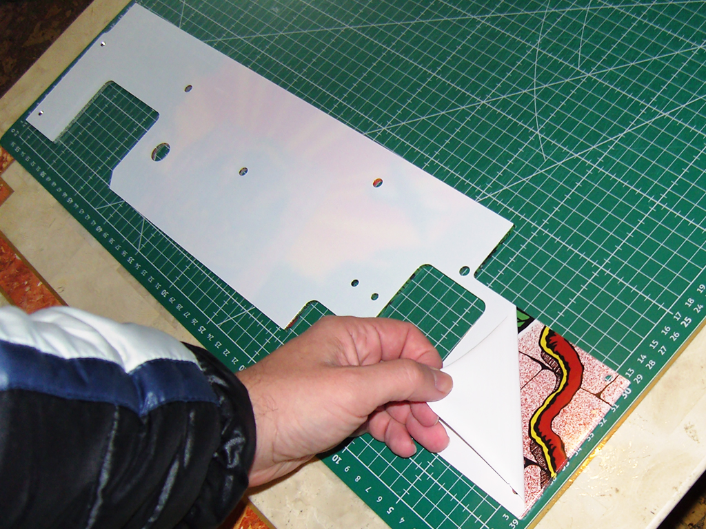 "INDIANA JONES PINBALL LOST PLASTIC REPRO" (WILLIAMS) plastic+art, tutorial!!! Restorations