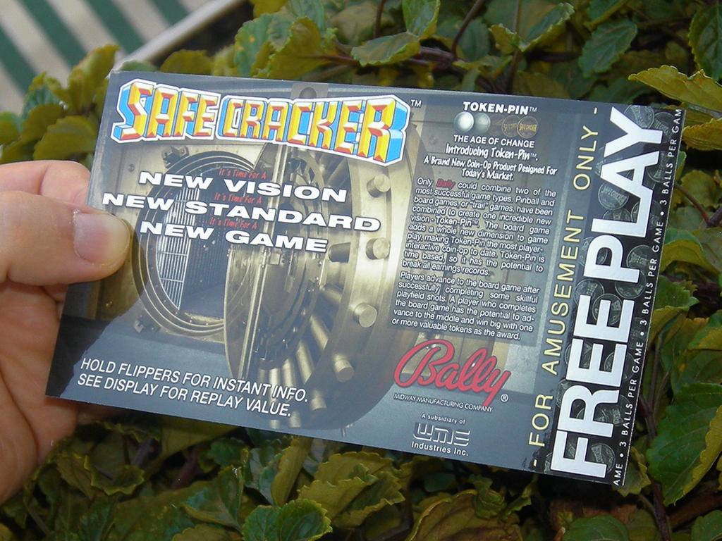Safe%20Cracker%20Pinball%20Card%20Customized%20Free%20Play%20print2c.jpg