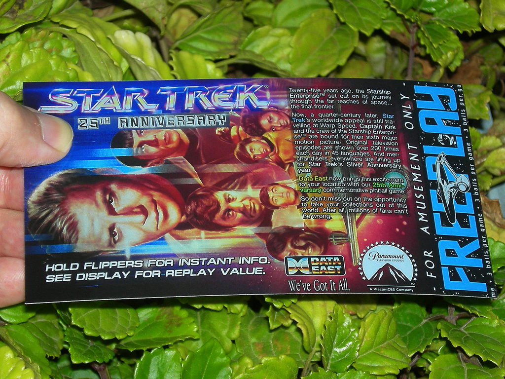Star-Trek-25th-Anniversary-Custom-Pinball-Card-Free Play-print1c